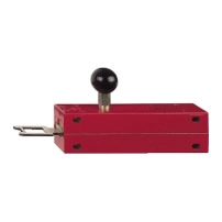 LATCH DOOR